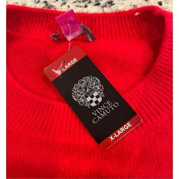 Vince Camuto Women's Valentines Day Sweater - Picture 3 of 5